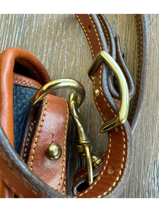 Vintage Dooney & Bourke Big Duck All Weather Saddle Bag in Blue and British Tan - Picture 10 of 13